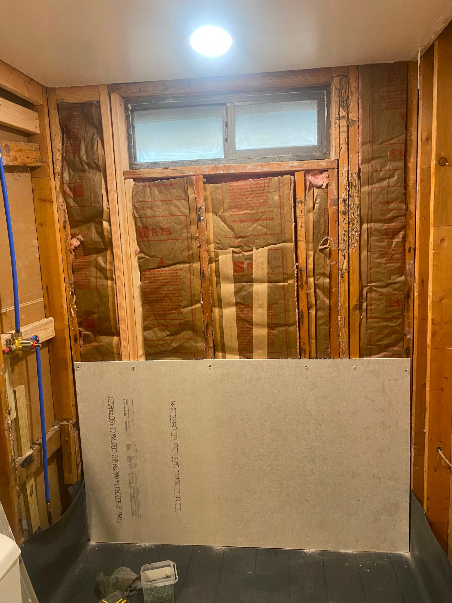 Plomería en remodelación de baño — 2